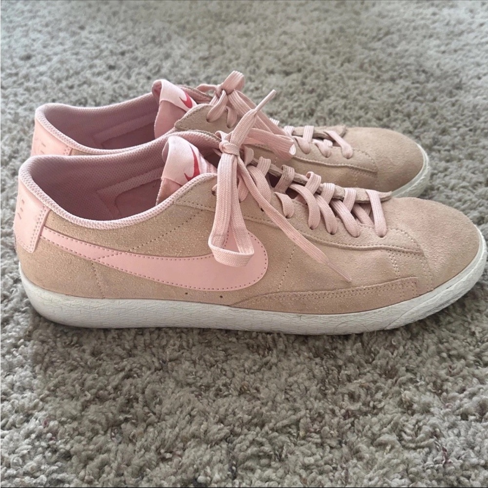 Nike Women's Blush Pink Suede Sneakers size 13